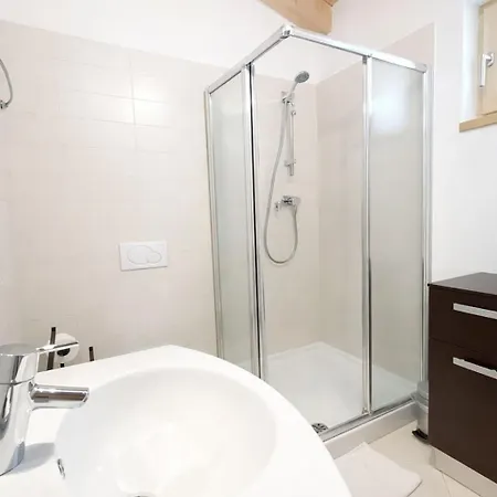 Volme By Interhome Pula